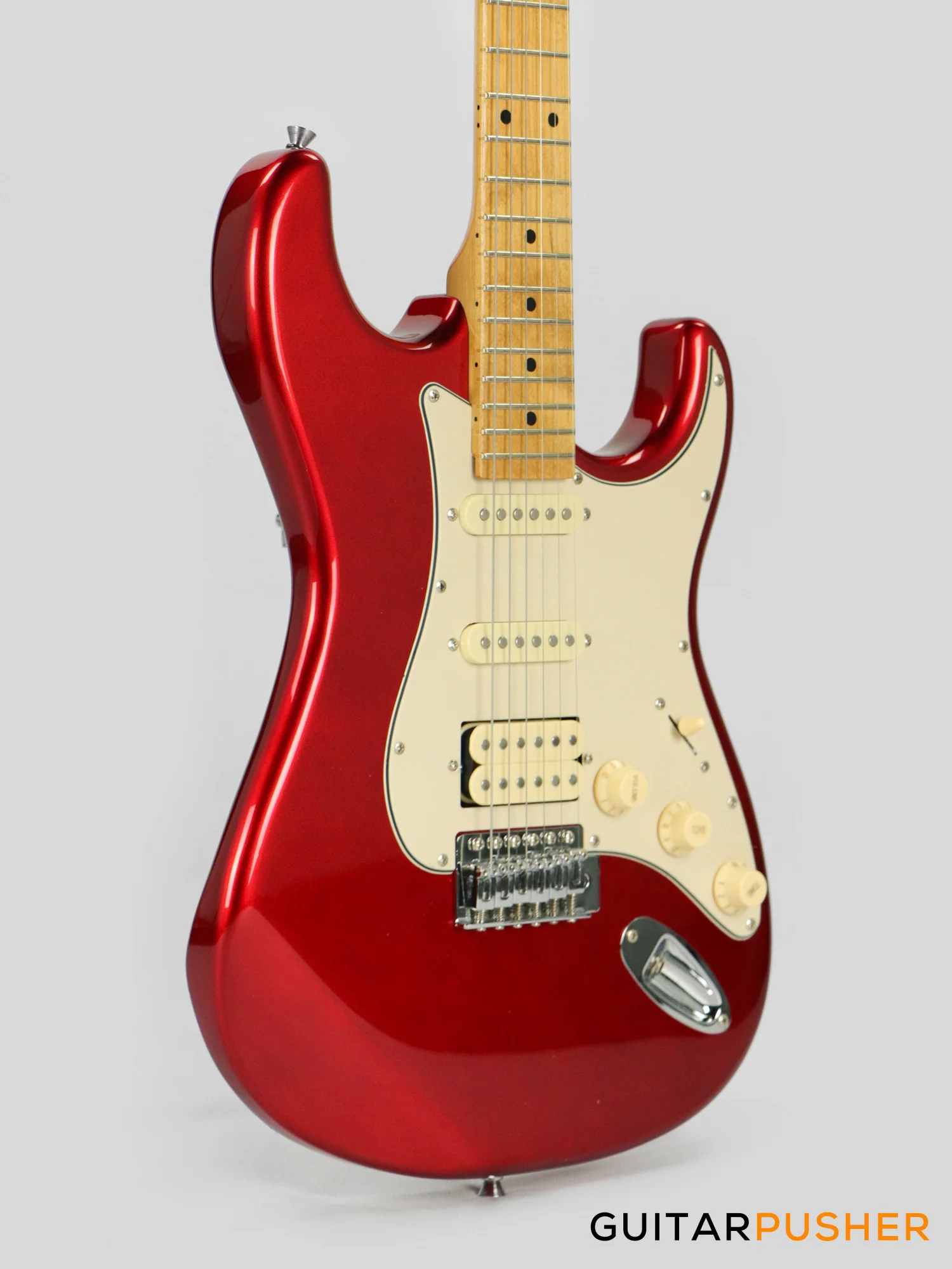 Tagima TG-540 HSS S-Style Woodstock Series -  Metallic Red (Maple Fingerboard/Alpine White Pickguard) - Image 4
