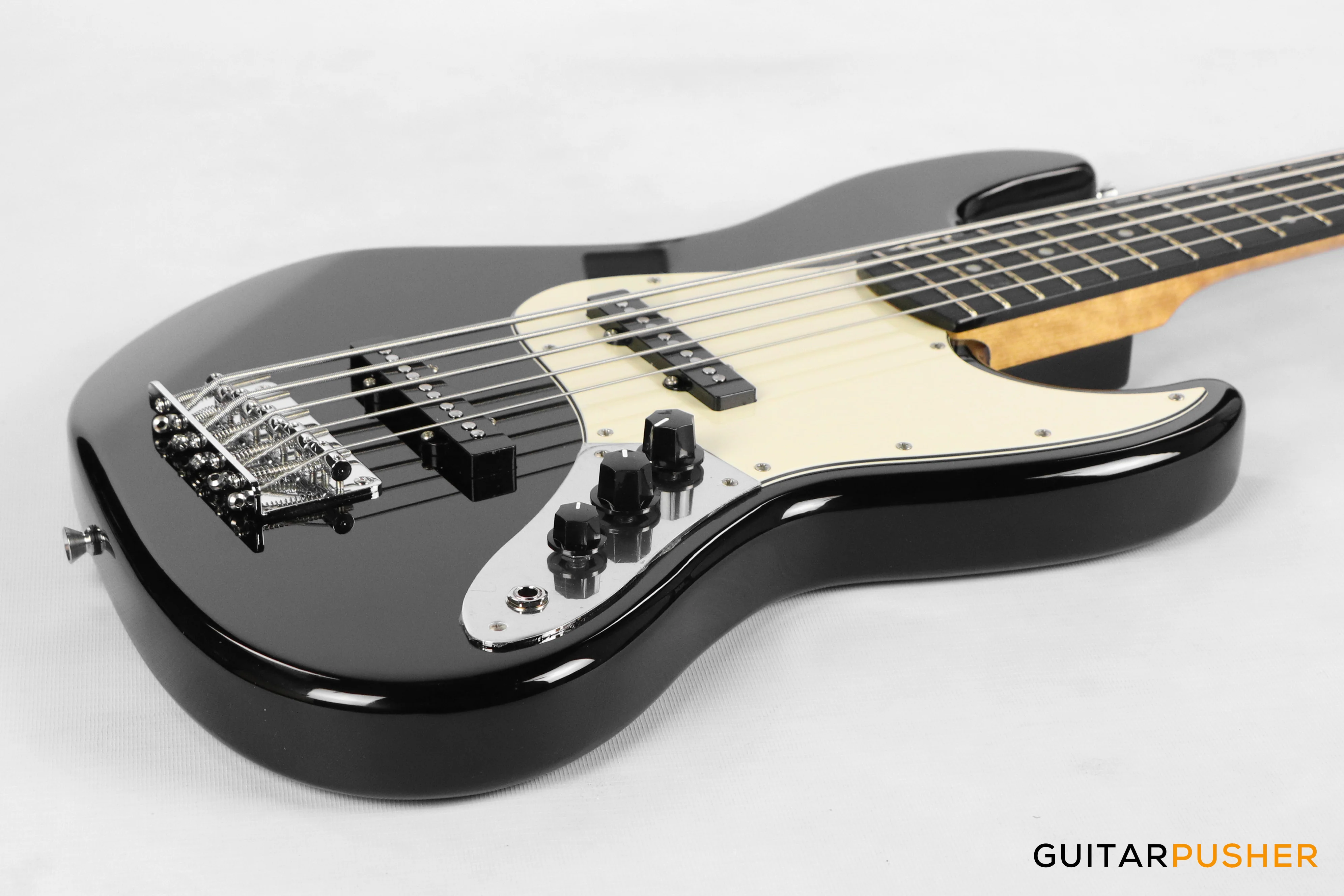 Tagima TW-73 '73 5-String Jazz Bass Black (Rosewood Fingerboard / Alpine White Pickguard) - Image 10
