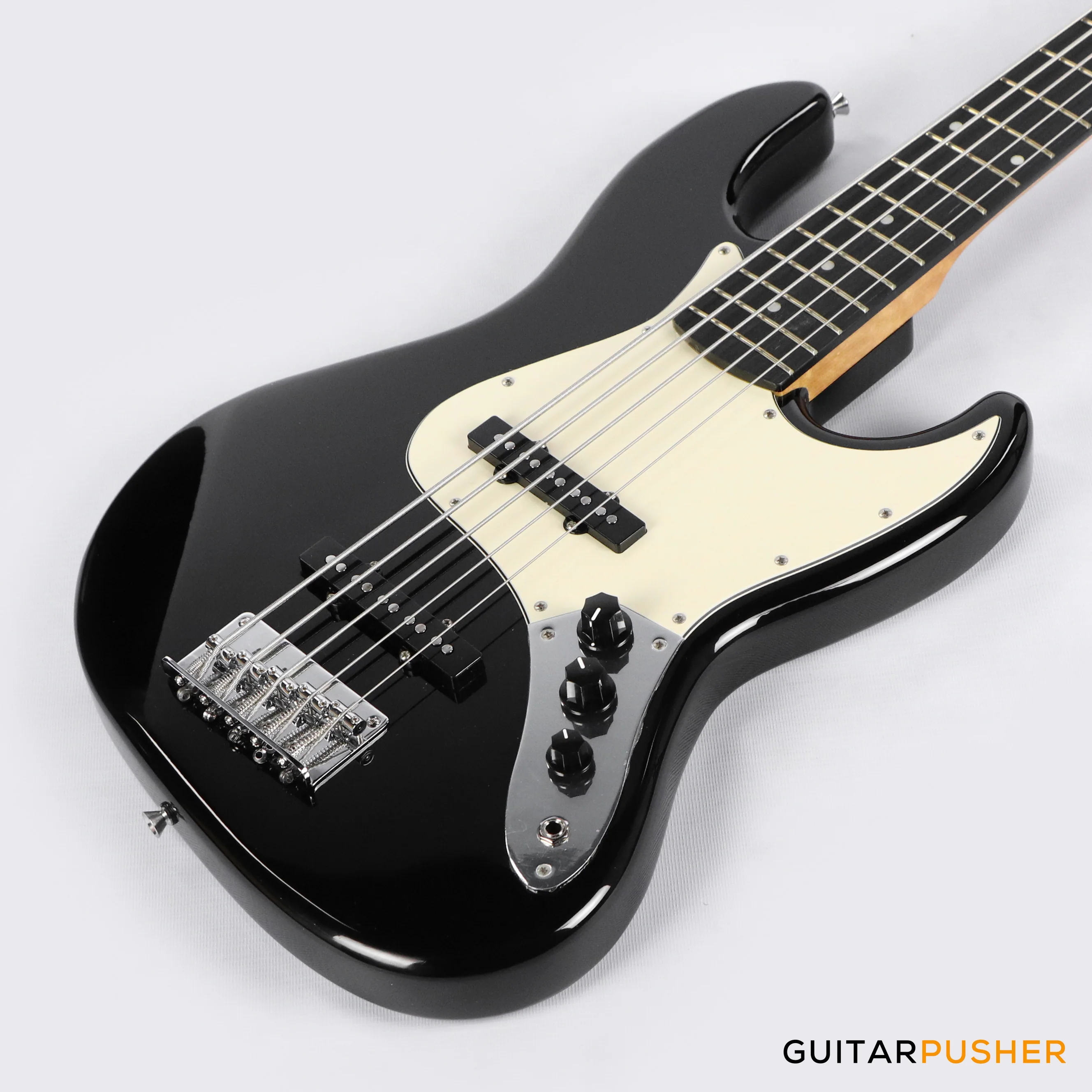Tagima TW-73 '73 5-String Jazz Bass Black (Rosewood Fingerboard / Alpine White Pickguard) - Image 9