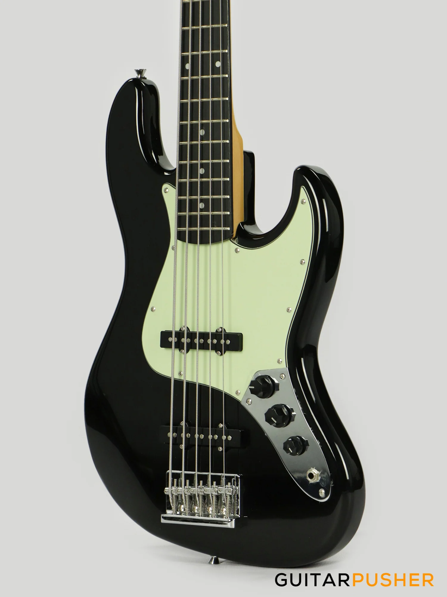 Tagima TW-73 '73 5-String JB Bass Black (Rosewood Fretboard/Mint Pickguard) - Image 9
