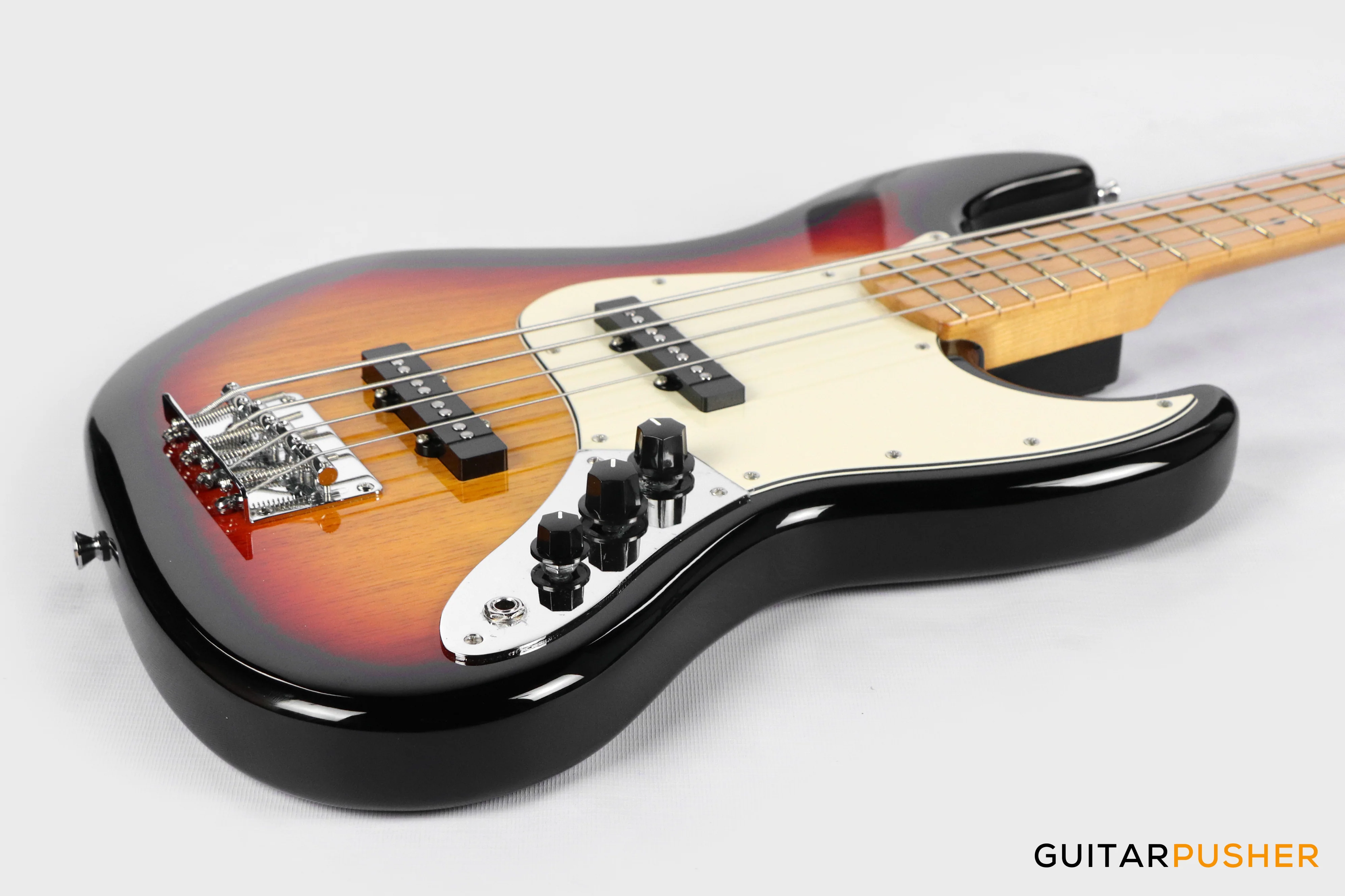 Tagima TW-73 '73 Jazz Bass Sunburst (Maple/Alpine White) - Image 5
