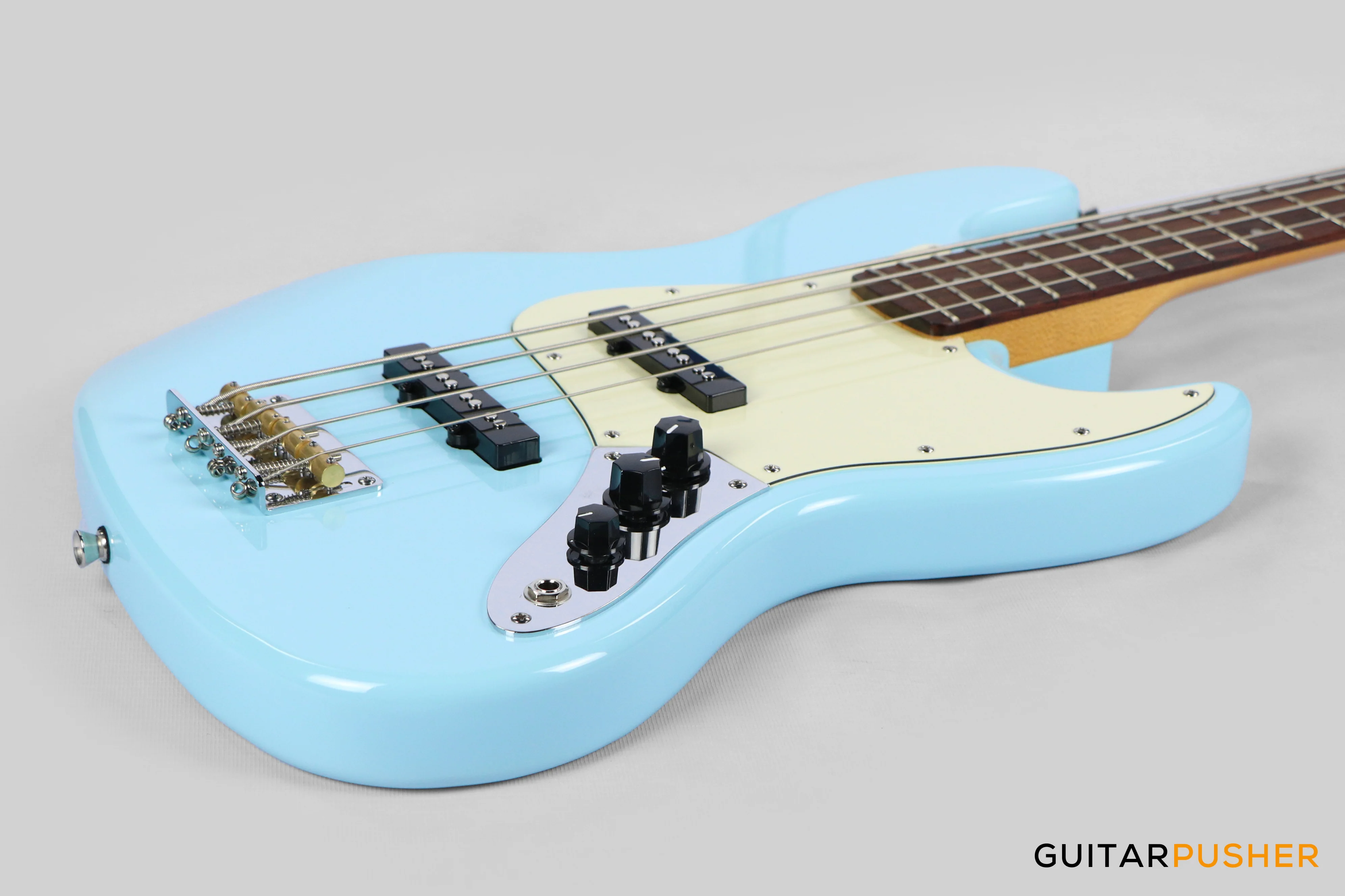 Tagima TW-73 '73 4-String Jazz Lake Placid Blue (Rosewood/Alpine White) - Image 7