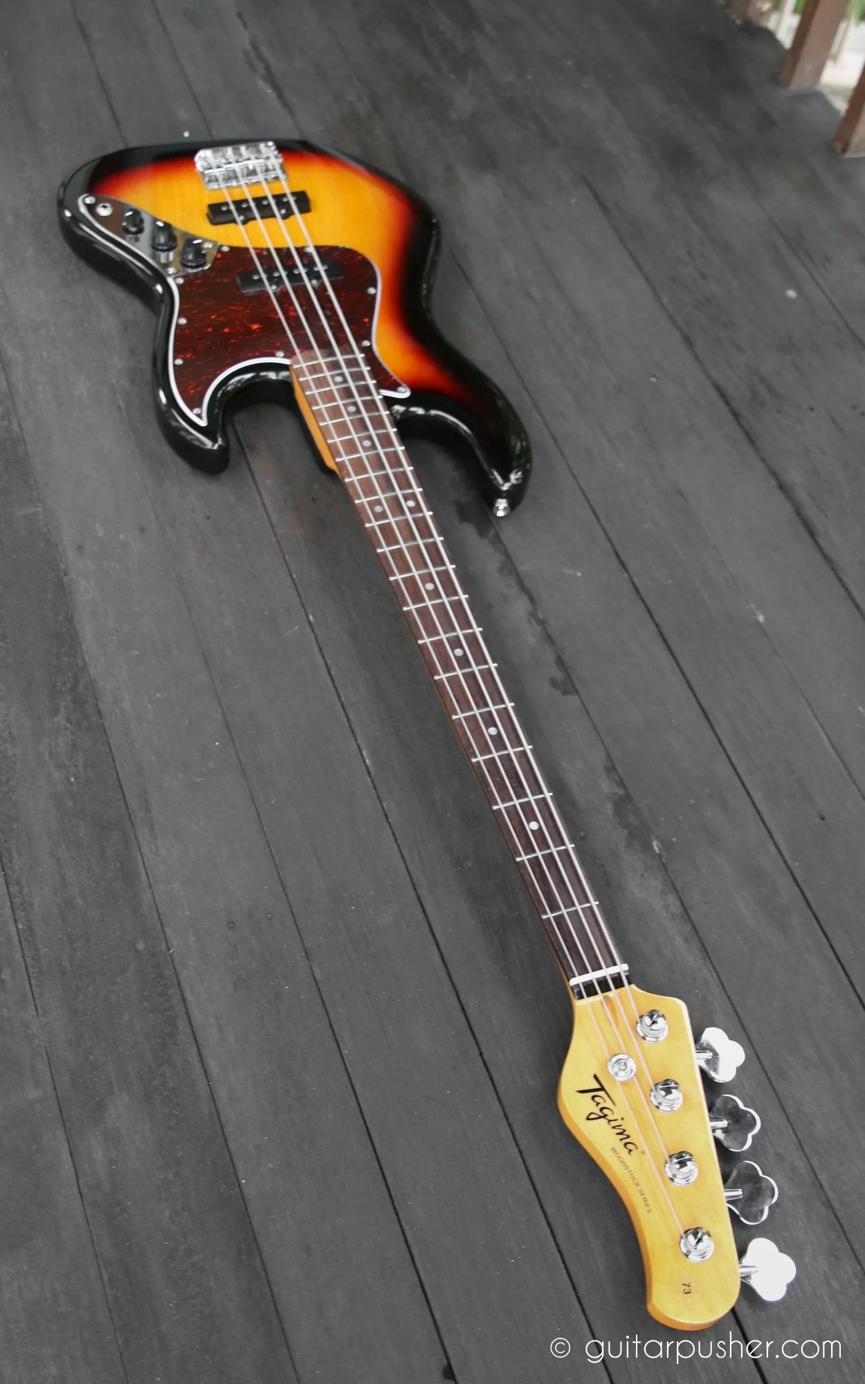 Tagima TW-73 JB Bass 4-String - Vintage Sunburst (Rosewood Fingerboard/Tortoise Shell Pickguard) - Image 9