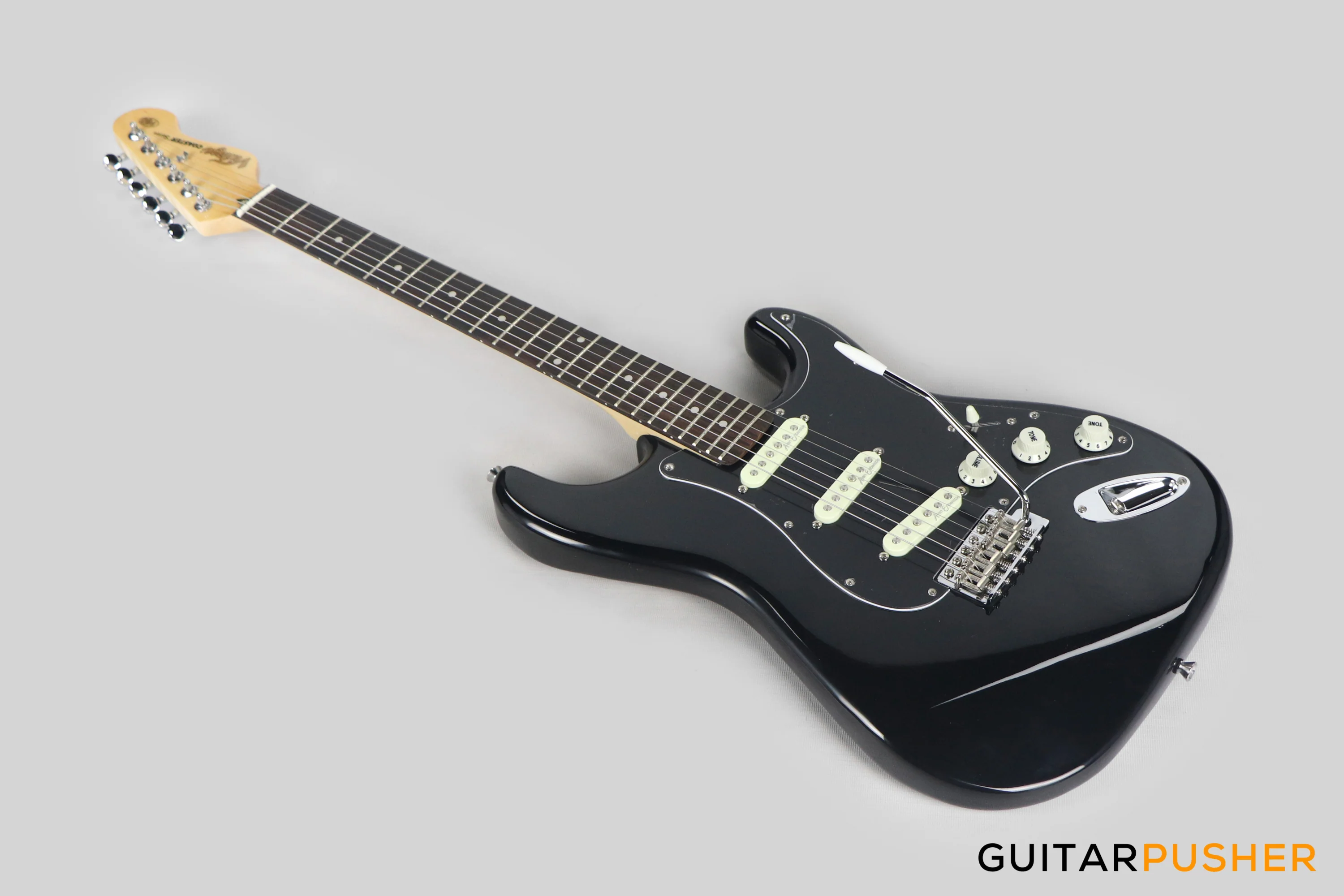 Vintage Coaster Series V60 S-Style Electric Guitar w/ Kinsman 10-Watt Amplifier, Gig Bag, & Accessories - Boulevard Black - Image 10