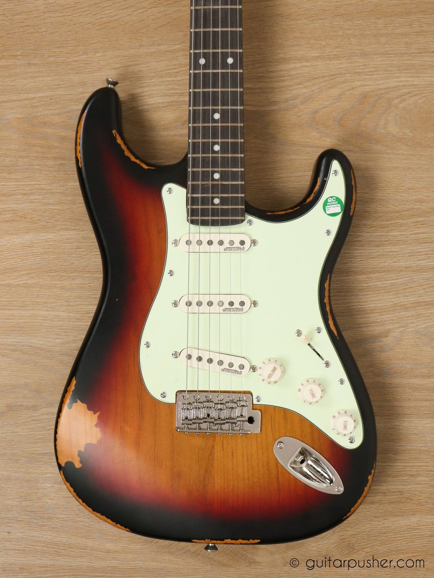 Vintage V6 Icon S-Style Electric Guitar - Distressed Sunburst