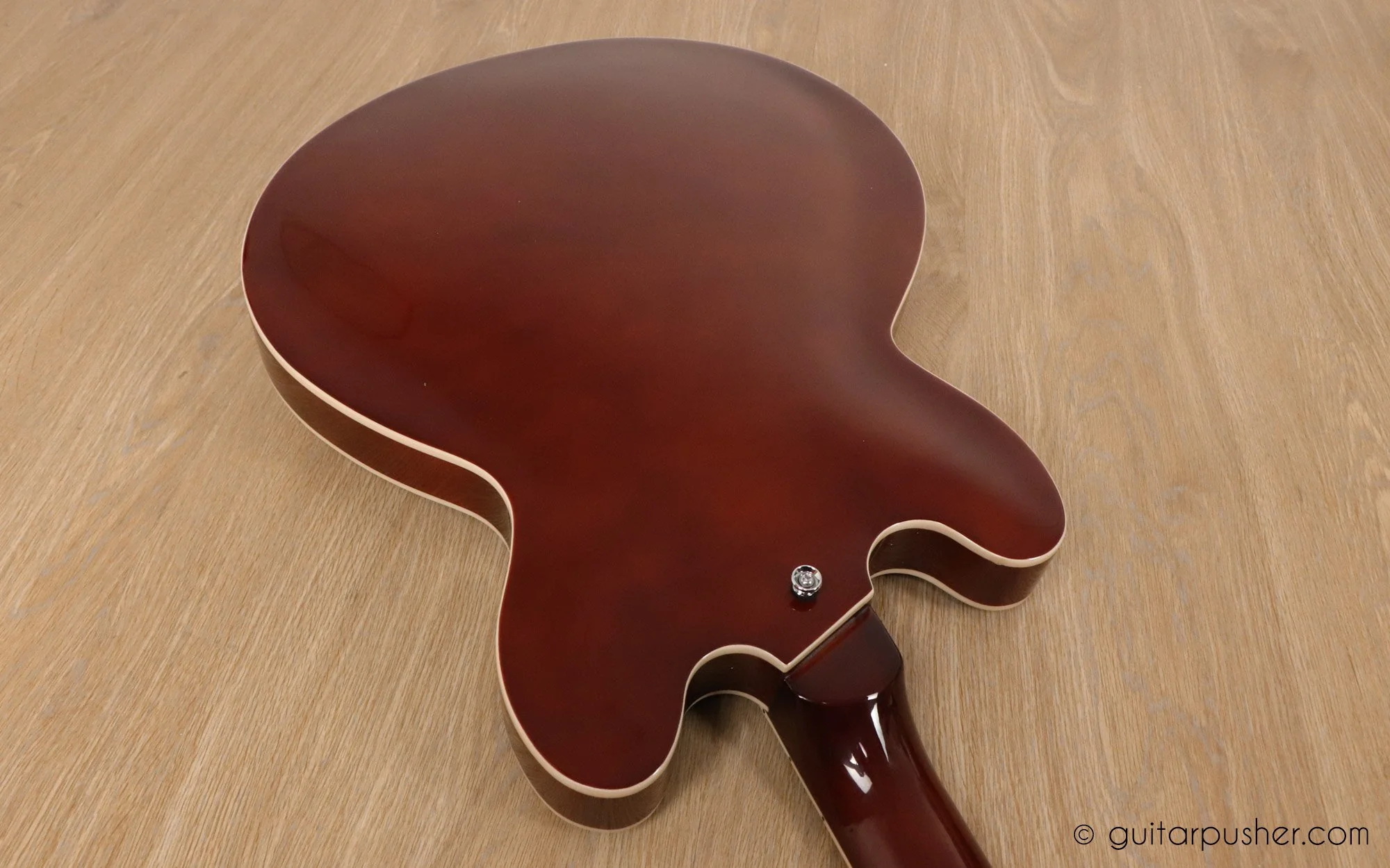 Vintage VSA500 Reissue Semi-Hollow Electric Guitar - Honeyburst - Image 17